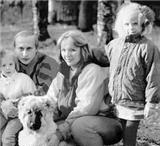 Путин с семьей и собакой