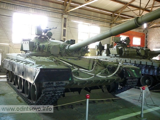 Основной танк Т-80