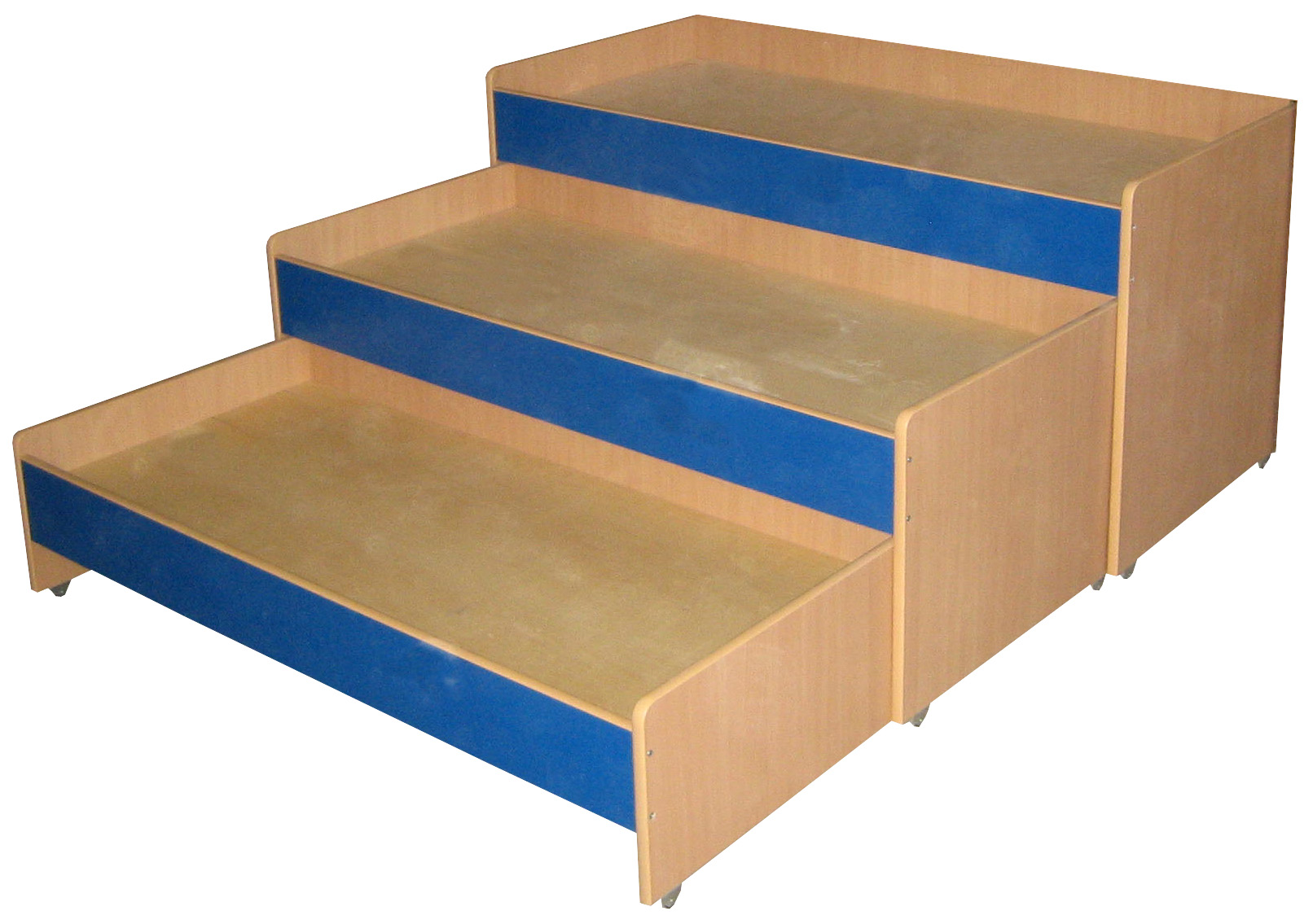 Многоярусные кровати для детского сада