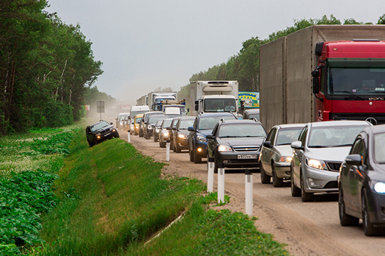 Камеры на Минском шоссе стали фиксировать "обочечников"