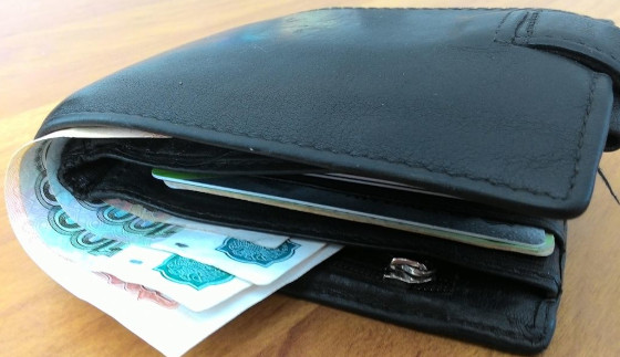 В Одинцово московская пенсионерка украла кошелёк, забытый на кассе магазина 