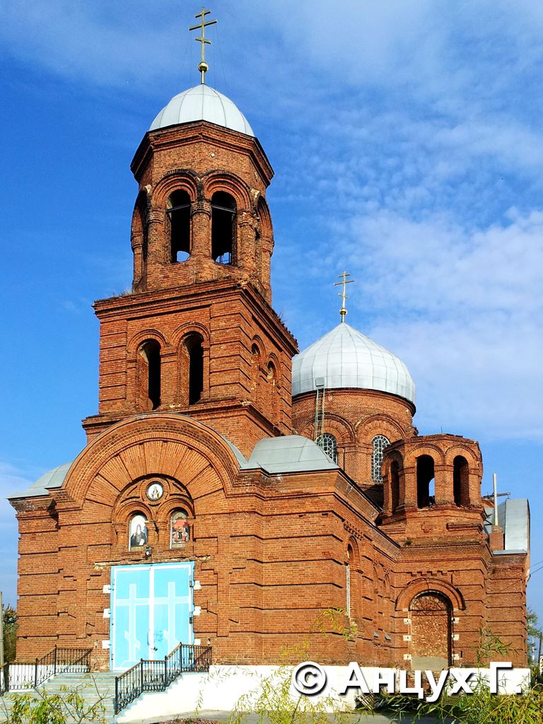 Ростов храм покрова пресвятой богородицы. Кривянская. Церковь Покрова Пресвятой Богородицы.. Храм Покрова в станице Кривянская. Покровский храм ст Кривянская. Храм Покрова Пресвятой Богородицы Ростовская область.