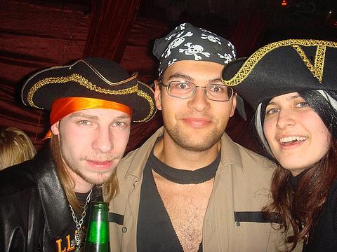 Pirats party 01/03/07, GruzdeVa, Одинцово, Возле Якитории )))