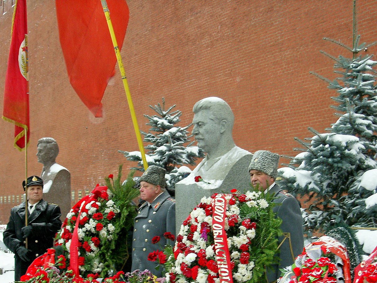 5 марта день памяти и в сталина