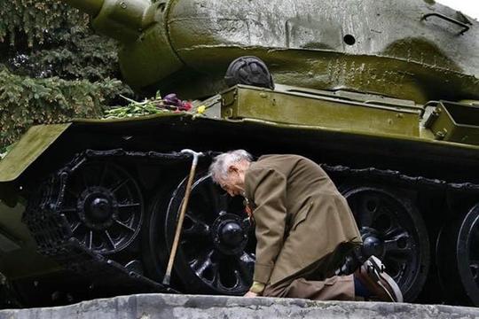 ДЕНЬ ПОБЕДЫ  9мая2010г, 2011г., nkolbasov, Одинцово, Ново-Спортивная  д.6