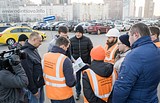 Проверка дорожного полотна на ул. Говорова у ТЦ «Атлас»