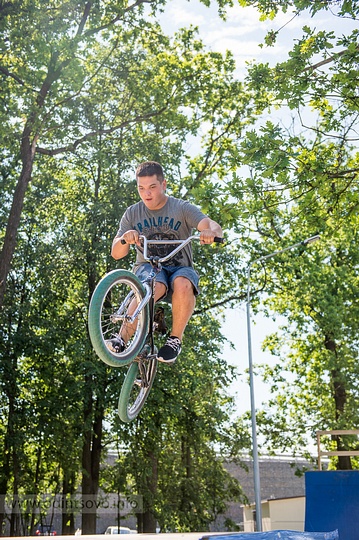 Фестиваль в Спортивном парке отдыха, посвященный Дню молодежи Московской области