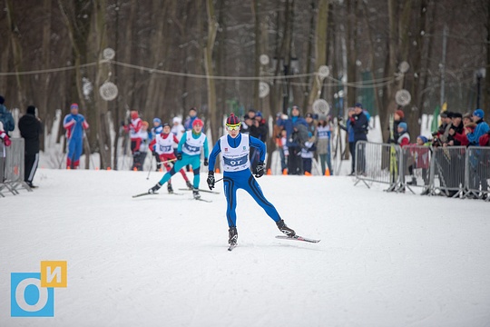 Более 500 человек вышли на старт «Новогодней лыжни» в Одинцово, Более 500 человек вышли на старт «Новогодней лыжни» в Одинцово