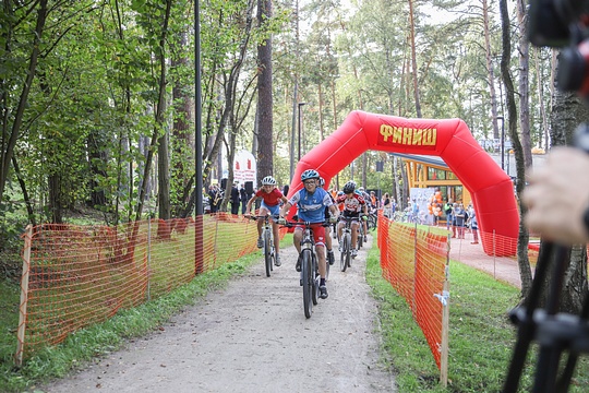 Новую велодорожку длиной 4 км открыли на Рублёвке, Новую велодорожку длиной 4 км открыли на Рублёвке