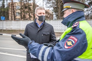 Глава Одинцовского округа Андрей ИВАНОВ на временном пропускном пункте в Одинцово