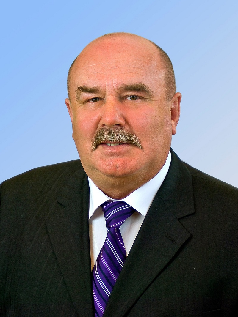 Депутат Совета депутатов Одинцовского округа Виктор Бабурин, Ноябрь