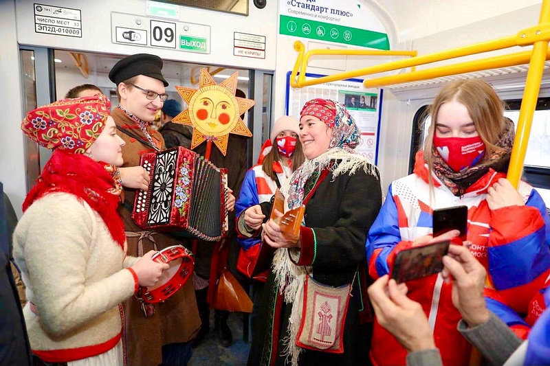 Музыканты в «Масленичном поезде», Масленичные гуляния в Захарово