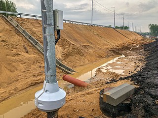 Брошенная Министерством транспорта и дорожной инфраструктуры Московской области и «Стройтрансгаз» строительная площадка