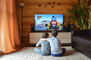 Чем занять детей в дождливую погоду