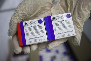 В Московской области ввели обязательную вакцинацию для работников сферы услуг