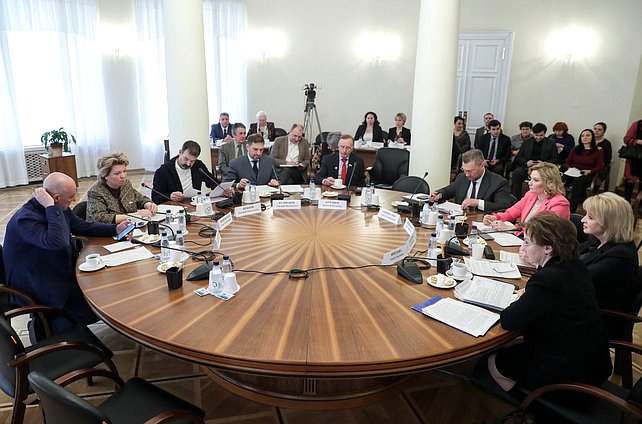 Заседание комитета Госдумы по культуре, Майданов о российской культуре: «Не надо бояться слова «цензура»