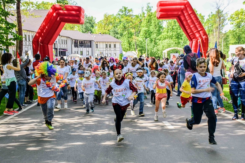 Благотворительный забег в 2019 году в Одинцовском спортивном парке, 28 мая — благотворительный забег «Я бегу — ребёнку помогу» на стадионе в Одинцово