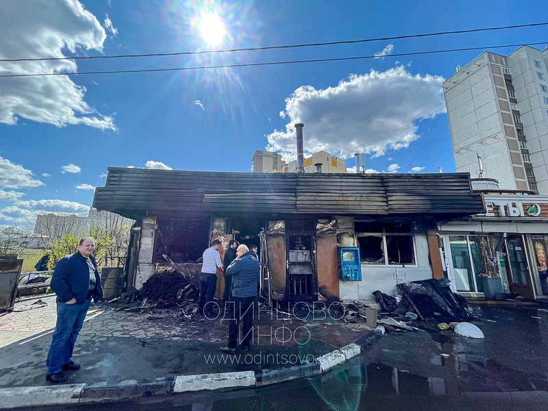Кулинария ресторана «Ковчег» после пожара 2 мая 2022 года, В Одинцово сгорела кулинария ресторана «Ковчег»