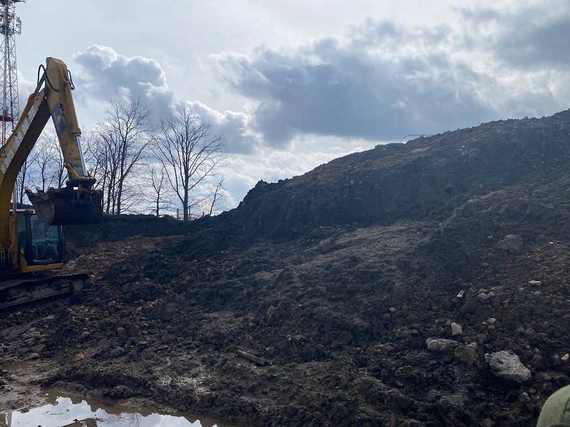 Свалку высотой 9 метров обнаружили в Одинцовском округе