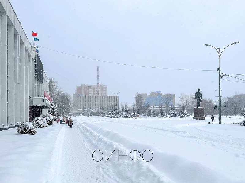Центральная площадь Одинцово, Одинцово после сильного снегопада, 18 декабря