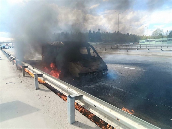 На Минском шоссе сгорела «ГАЗель», в которой перевозили 2000 литров солярки