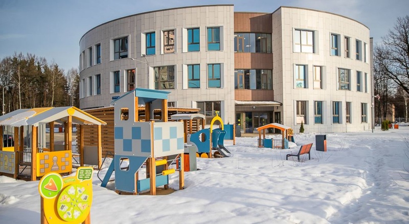 Трёхэтажный круглый детский сад в ЖК «Лесной» в Одинцово, Февраль