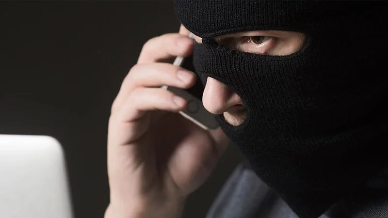 Более 13 млн рублей выманили телефонные мошенники у врача из Одинцово, Декабрь