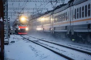 Мужчина погиб под колёсами электрички возле станции «Пионерская» в Одинцовском округе