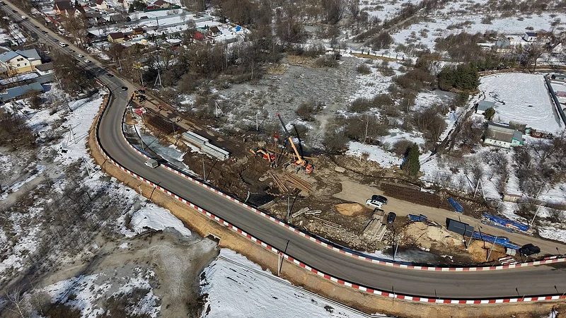 Движение по мосту через реку Нару в Одинцовском округе планируют запустить в августе