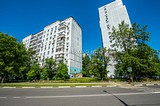Граффити на торце Чикина 4: осьминожка, рыбки и кораллы