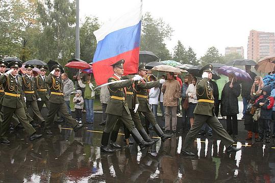 Парад, День города 2007, Одинцову — «ПОЛТИННИК»!, Lych