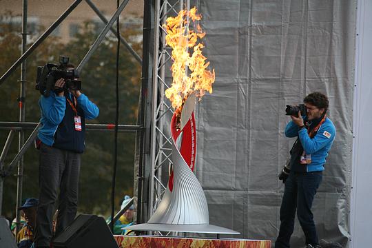 Городской факел, Эстафета Олимпийского огня, YUSA