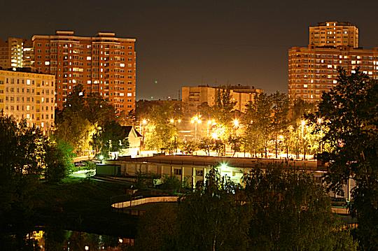 Ночь в городе, Ночная жизнь города, Victor