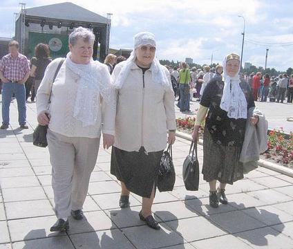 Вот такие чудесные бабушки приходили на праздник, Сабантуй 2006, Lych